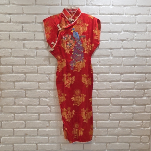 Vintage Cheongsam Silk Red Dress with Peacock Embroidery - Picture 1 of 11